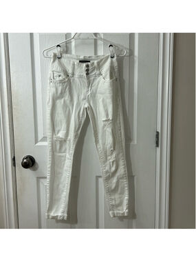 Tattoo jeans White stretch With rips women's size 5 used like new